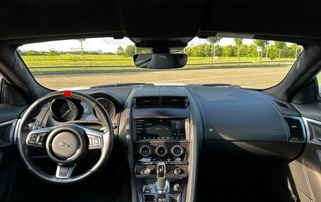 Jaguar F-Type I рестайлинг 2, 2019 год, 4 490 000 рублей, 11 фотография