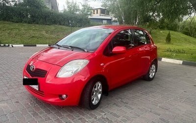 Toyota Yaris III рестайлинг, 2007 год, 527 000 рублей, 1 фотография