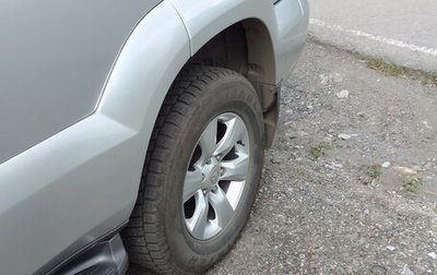 Toyota Land Cruiser Prado 120 рестайлинг, 2005 год, 1 680 000 рублей, 1 фотография