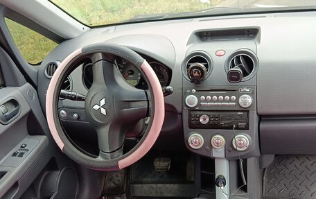 Mitsubishi Colt VI рестайлинг, 2006 год, 350 000 рублей, 7 фотография