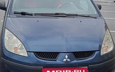 Mitsubishi Colt VI рестайлинг, 2006 год, 350 000 рублей, 4 фотография