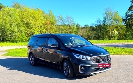 KIA Carnival III, 2019 год, 3 090 000 рублей, 8 фотография