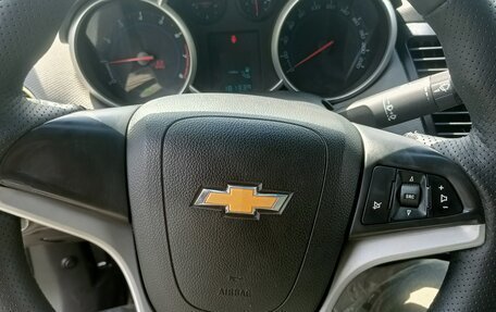 Chevrolet Cruze II, 2011 год, 835 000 рублей, 5 фотография