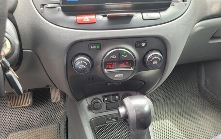 KIA Rio II, 2011 год, 750 000 рублей, 9 фотография