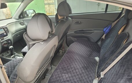KIA Rio II, 2011 год, 750 000 рублей, 10 фотография