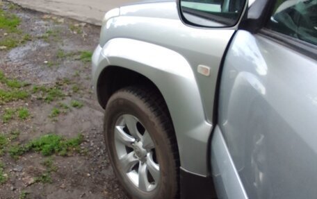 Toyota Land Cruiser Prado 120 рестайлинг, 2005 год, 1 680 000 рублей, 9 фотография