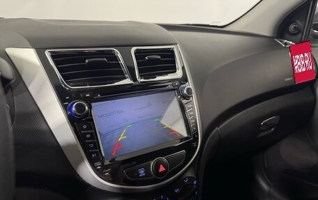 Hyundai Solaris II рестайлинг, 2016 год, 954 000 рублей, 16 фотография
