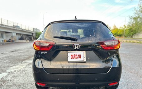 Honda Fit, 2020 год, 1 250 000 рублей, 6 фотография