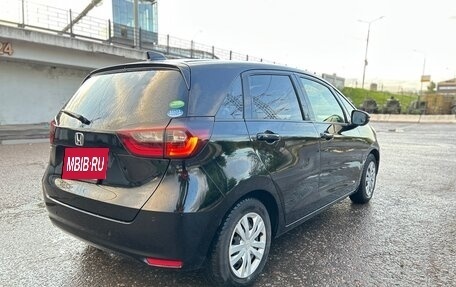 Honda Fit, 2020 год, 1 250 000 рублей, 5 фотография