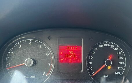 Volkswagen Polo VI (EU Market), 2011 год, 655 000 рублей, 2 фотография
