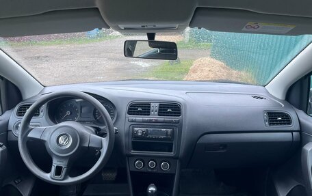 Volkswagen Polo VI (EU Market), 2012 год, 710 000 рублей, 3 фотография