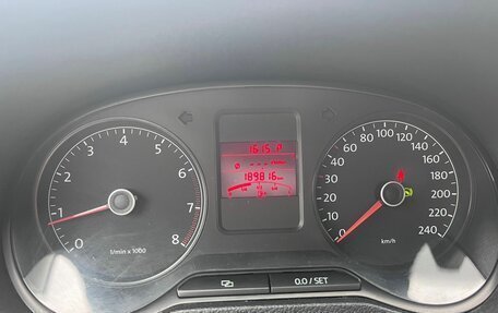 Volkswagen Polo VI (EU Market), 2012 год, 710 000 рублей, 5 фотография