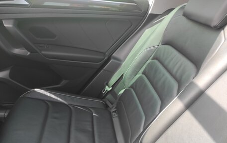 Volkswagen Tiguan II, 2019 год, 3 249 000 рублей, 14 фотография