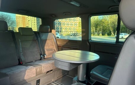 Volkswagen Multivan T5, 2005 год, 1 900 000 рублей, 12 фотография