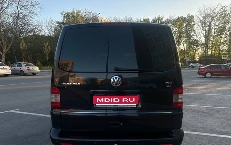 Volkswagen Multivan T5, 2005 год, 1 900 000 рублей, 5 фотография