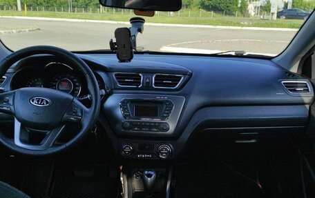 KIA Rio III рестайлинг, 2011 год, 760 000 рублей, 11 фотография