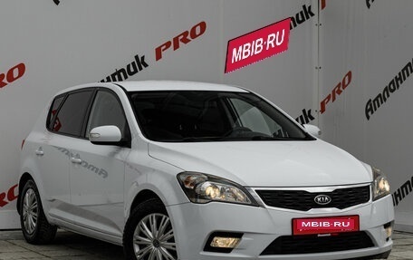 KIA cee'd I рестайлинг, 2010 год, 780 000 рублей, 3 фотография