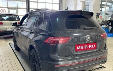 Volkswagen Tiguan II, 2021 год, 3 500 000 рублей, 3 фотография