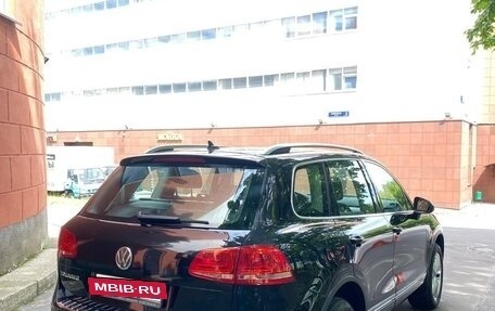 Volkswagen Touareg III, 2010 год, 1 650 000 рублей, 9 фотография