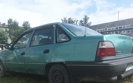 Daewoo Nexia I рестайлинг, 2000 год, 80 000 рублей, 2 фотография