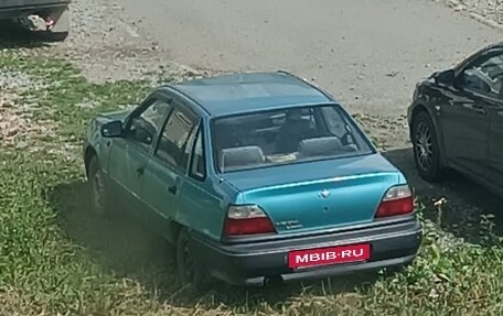 Daewoo Nexia I рестайлинг, 2000 год, 80 000 рублей, 10 фотография