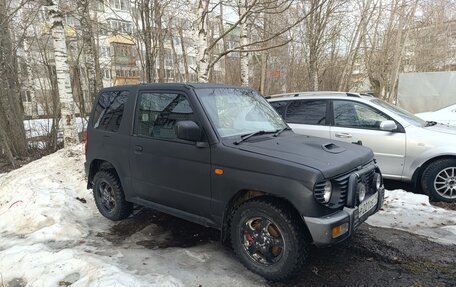 Mitsubishi Pajero Mini II, 2000 год, 315 000 рублей, 2 фотография