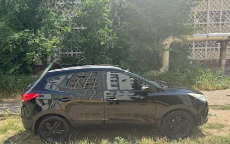 Hyundai ix35 I рестайлинг, 2011 год, 950 000 рублей, 2 фотография