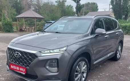 Hyundai Santa Fe IV, 2018 год, 1 990 000 рублей, 3 фотография