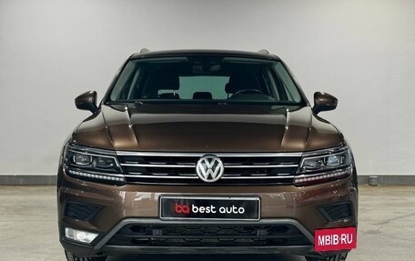 Volkswagen Tiguan II, 2017 год, 2 090 000 рублей, 3 фотография