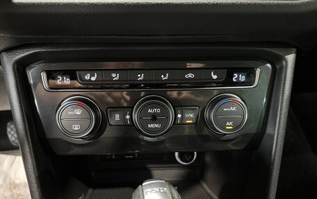 Volkswagen Tiguan II, 2017 год, 2 090 000 рублей, 23 фотография