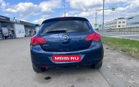 Opel Astra J, 2011 год, 550 000 рублей, 5 фотография