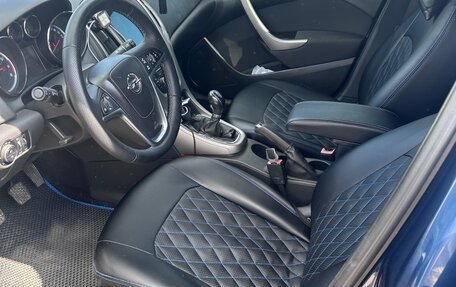 Opel Astra J, 2011 год, 550 000 рублей, 8 фотография