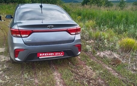 KIA Rio IV, 2018 год, 1 250 000 рублей, 4 фотография