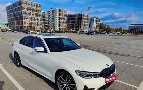 BMW 3 серия, 2019 год, 3 330 000 рублей, 9 фотография