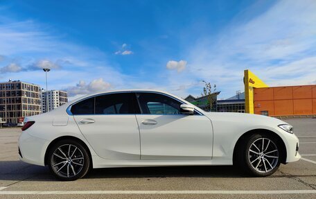 BMW 3 серия, 2019 год, 3 330 000 рублей, 28 фотография