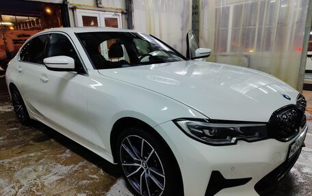 BMW 3 серия, 2019 год, 3 330 000 рублей, 23 фотография