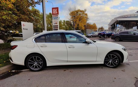 BMW 3 серия, 2019 год, 3 330 000 рублей, 20 фотография