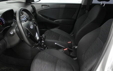 Hyundai Solaris II рестайлинг, 2014 год, 950 000 рублей, 17 фотография