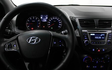 Hyundai Solaris II рестайлинг, 2014 год, 950 000 рублей, 21 фотография