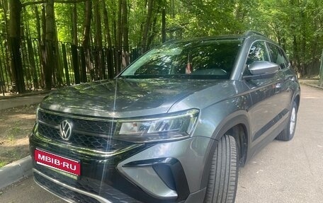 Volkswagen Taos, 2021 год, 2 550 000 рублей, 1 фотография