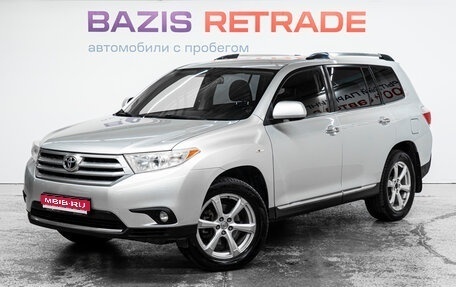 Toyota Highlander III, 2011 год, 2 115 000 рублей, 1 фотография