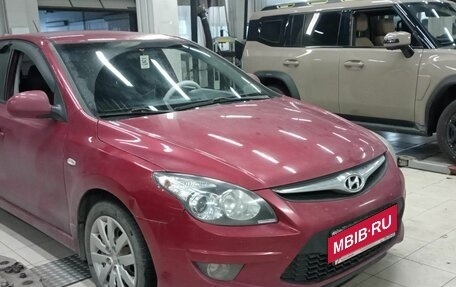 Hyundai i30 I, 2011 год, 575 000 рублей, 2 фотография