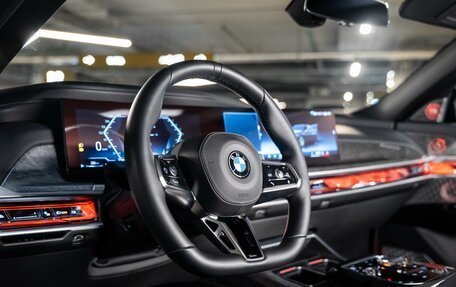 BMW 7 серия, 2023 год, 13 800 000 рублей, 6 фотография