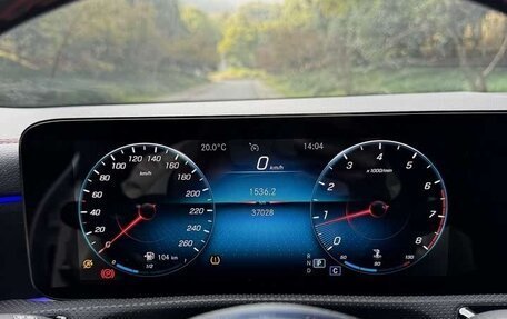 Mercedes-Benz CLA, 2022 год, 3 080 000 рублей, 6 фотография