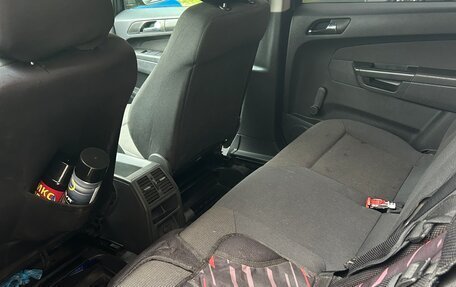 Opel Zafira B, 2008 год, 700 000 рублей, 3 фотография