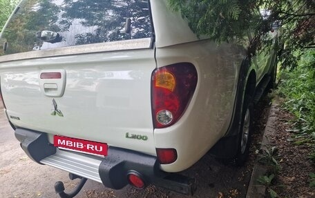 Mitsubishi L200 IV рестайлинг, 2014 год, 1 475 000 рублей, 25 фотография