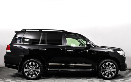 Toyota Land Cruiser 200, 2015 год, 4 967 000 рублей, 4 фотография
