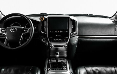 Toyota Land Cruiser 200, 2015 год, 4 967 000 рублей, 11 фотография