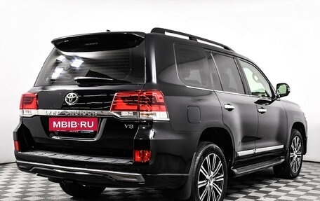 Toyota Land Cruiser 200, 2015 год, 4 967 000 рублей, 5 фотография