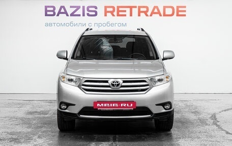 Toyota Highlander III, 2011 год, 2 115 000 рублей, 3 фотография